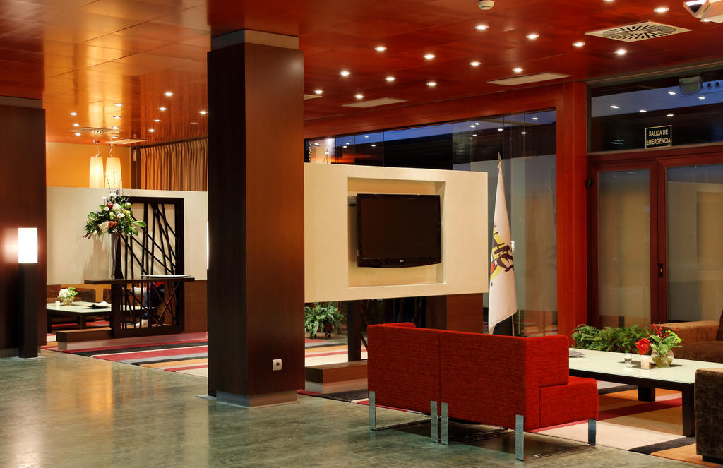 Hotelsefutbol Лас Розас де Мадрид Экстерьер фото